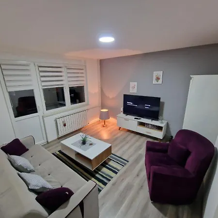 Lilly Apartment *